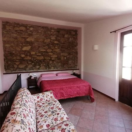 Casale Le Due Querce Vendégház Ferentillo Kültér fotó