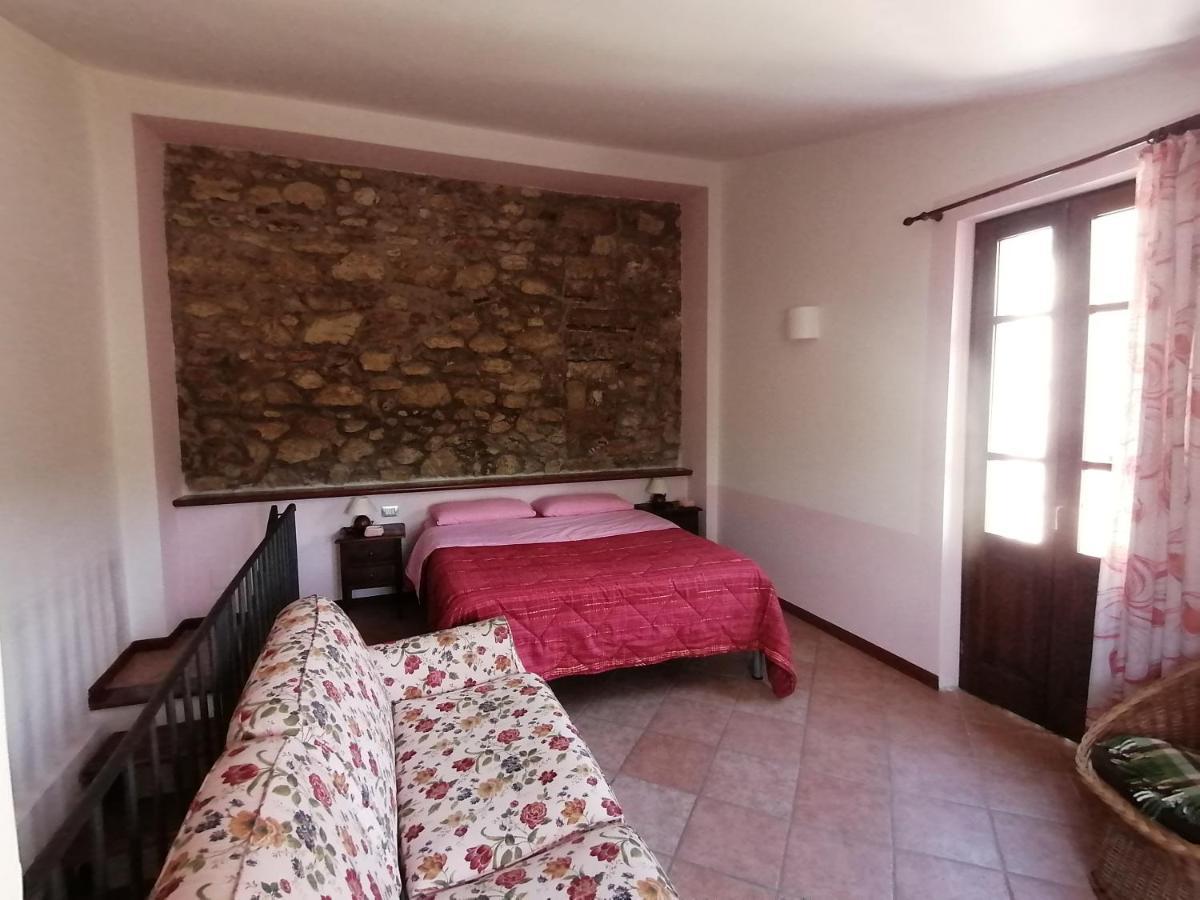 Casale Le Due Querce Vendégház Ferentillo Kültér fotó